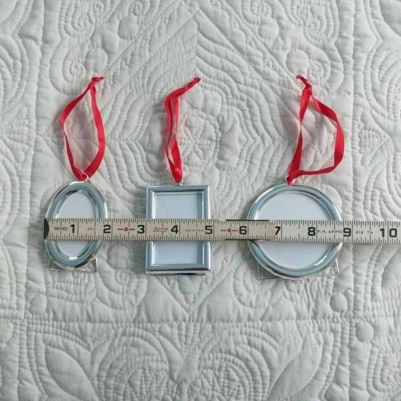 Ornaments - Picture 2 of 3